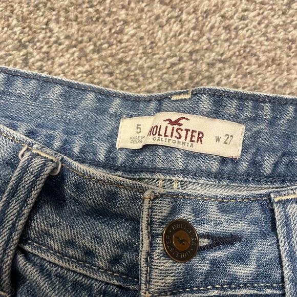Hollister Denim Shorts - Picture 2 of 3